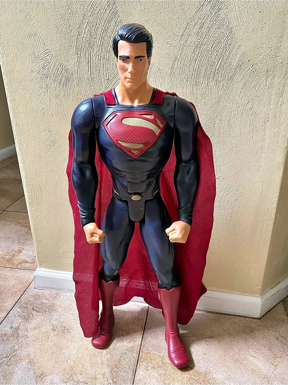 JAKKS Pacific Man of Steel Superman 31-Inch Giant Action Figure (Black Suit